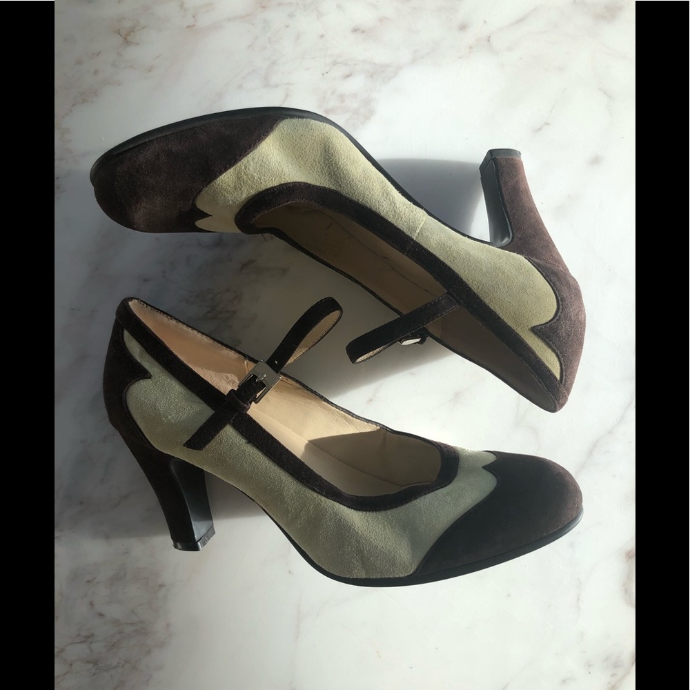 Sz 7 Aerosoles suede Mary Jane 2 tone heels
